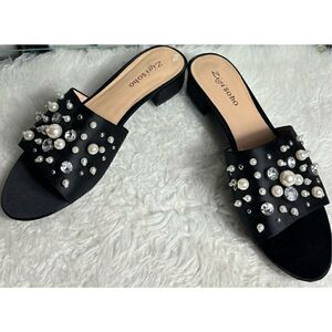 Zigi Soho Edina Black/ Pearl Accent Open Toe Dress Shoes